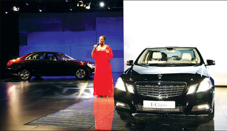 Unified sales 'strategic move' for Benz