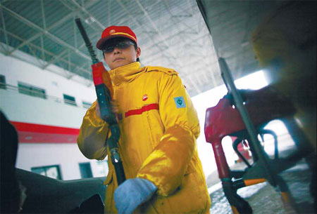 Growth in oil use to slow in tandem with economy