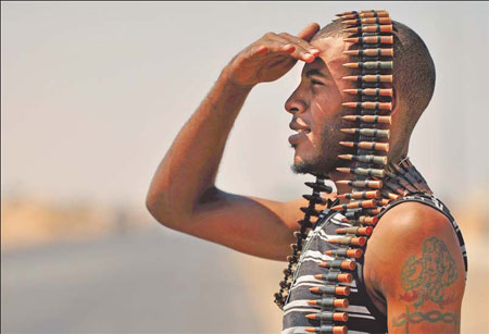 Rebels reject Gadhafi's offer of talks on transitional government