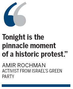 Huge protest piles pressure on Israeli PM for reform <BR>