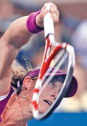 Stosur drops epic breaker but reaches quarters