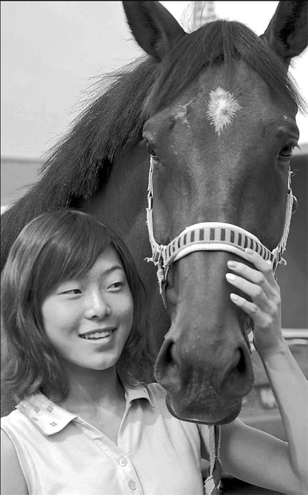 Rider proves she's not just horsing around
