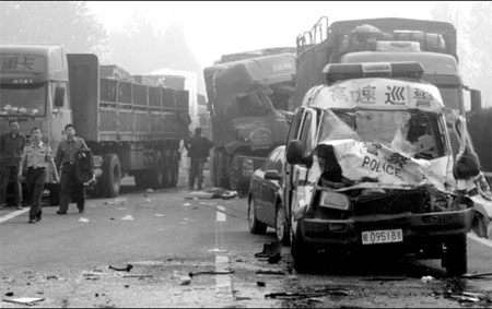 Three road accidents kill at least 52