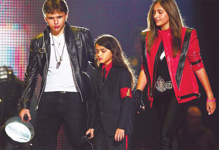 Jackson's kids honor father