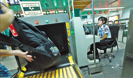 'No licenses, but X-rays are safe'