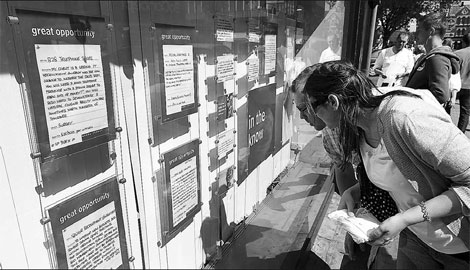 UK unemployment rises to 8.1%