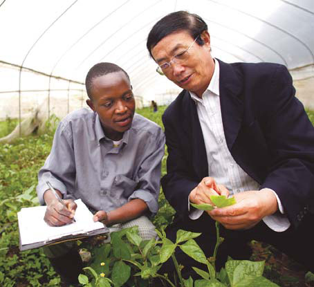 Profs cultivate education to fight hunger