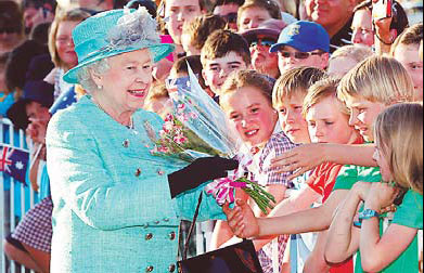 Aussies welcome Queen Elizabeth