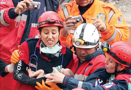 Search for quake survivors continues