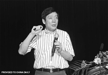'Golden fingers' cultivate his career