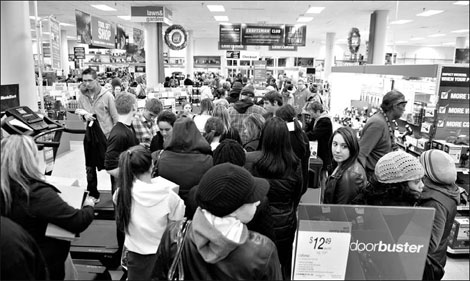 US sales on Black Friday weekend see record high