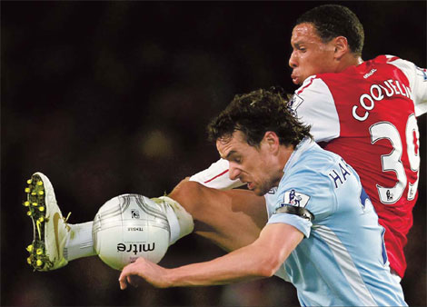 Man City boss Mancini demands more from Nasri