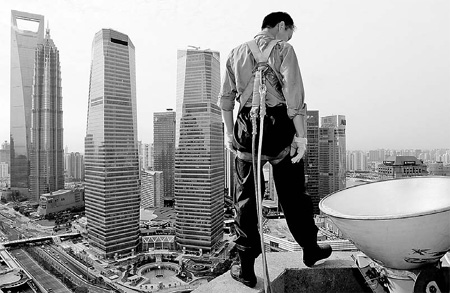 Migrant workers prefer growing roots in cities