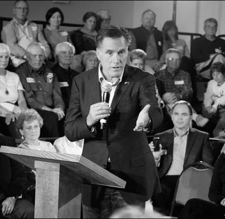 Romney keeps focus on Obama in New Hampshire