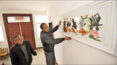 Farmers celebrate in new houses