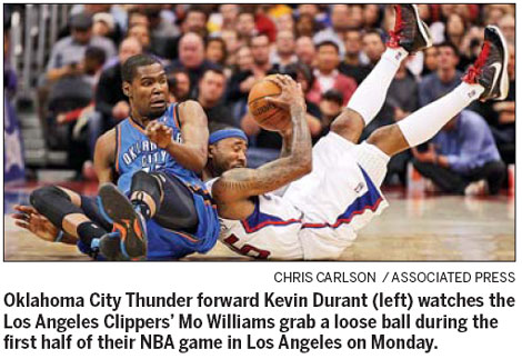 Griffin's huge dunk steers Clippers over Thunder