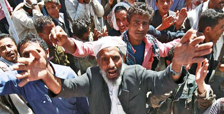 Car bombs leave 25 dead, 175 injured in Syrian city of Aleppo