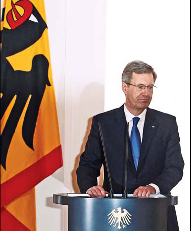 German leader announces resignation