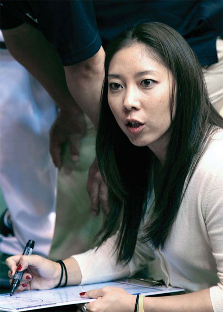 Pioneer female coach eyes NBA