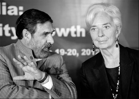 Global economy better since start of 2012, Lagarde says