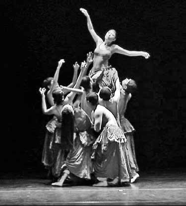 Dance documentary attracts continuous attention