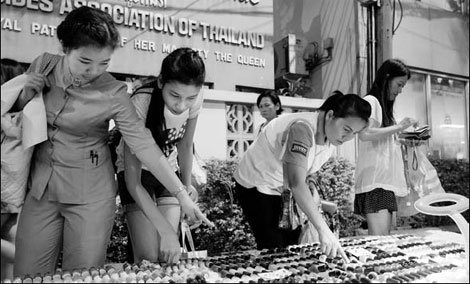 Thailand's economy expands on post-flood recovery