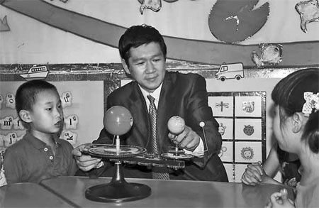 Teacher 'king of kids'