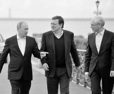 Putin urges cooperation plan with EU ahead of Beijing visit
