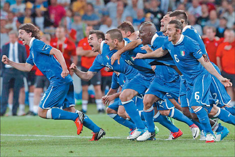 Prandelli admits luck played a part in penalty victory