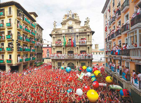 Pamplona braces for running of bulls