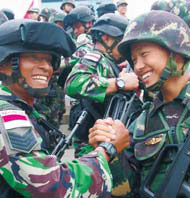 Training session strengthens ties
