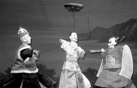 Puppets battle it out on London stage