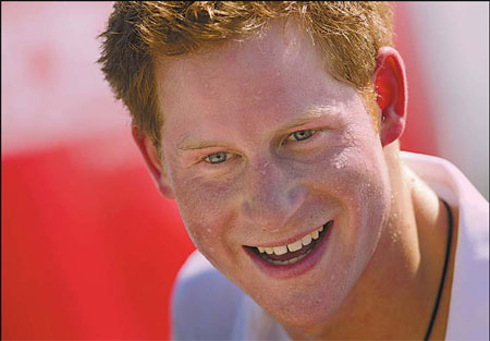 Newspapers warned over nude photos of Prince Harry