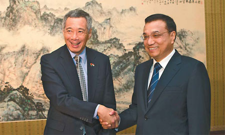 China, Singapore should cooperate: Li