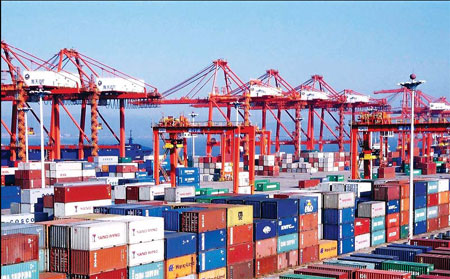 Xiamen to develop intl shipping hub by 2020