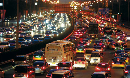 Beijing's traffic slows to a crawl