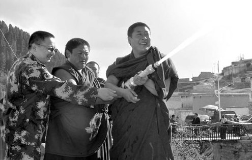 Firemen of faith keep monasteries safe in Tibe