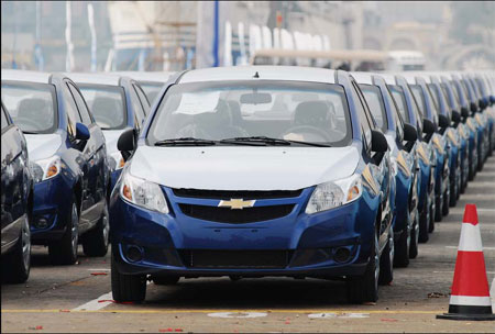 SAIC sheds most of its share in GM India joint venture