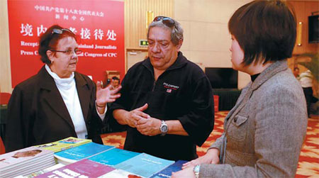 Droves of overseas reporters in capital for Party congress