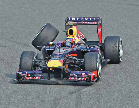 Alonso imperious in Shanghai win