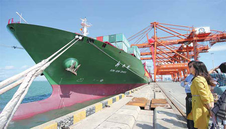 China Shipping expands fleet