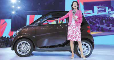 Auto Special: 'smart times' wraps up urban car's summer-long party