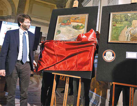 Stolen Gauguin on Sicily kitchen wall for 40 years
