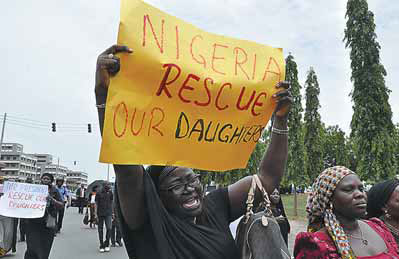 Nigerian president vows to free abducted girls