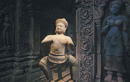 US museum to return statue to Cambodia