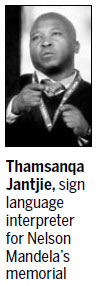 Bogus Mandela signer stars in app advert