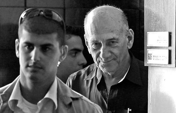 Ex-Israeli PM gets six years in prison