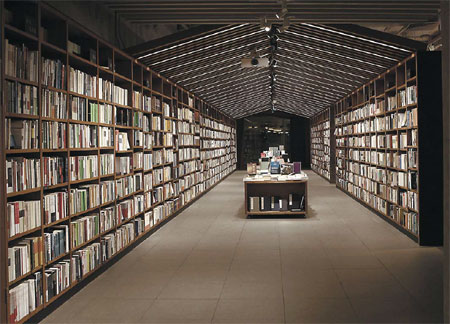 Specialist bookstores respond to expat tastes