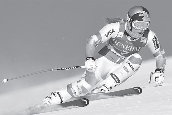 Vintage Vonn shines in comeback