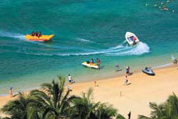 Colorful Life in Hainan